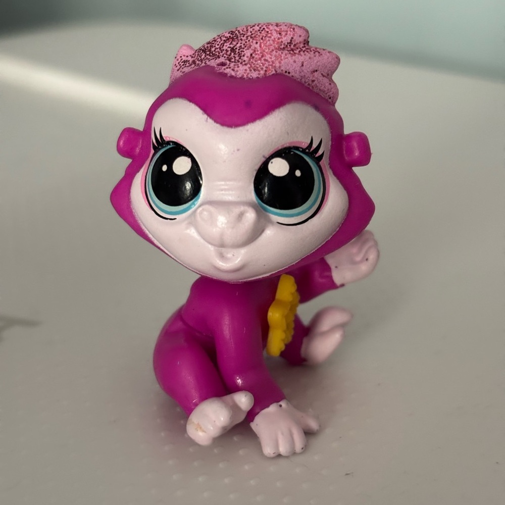(4/20$) LPS #4082 Gilda Twinkleton Ape Gorilla